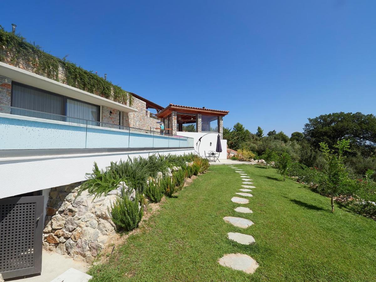 Sky Sea Resort & Villas Megali Ammos  Exterior foto